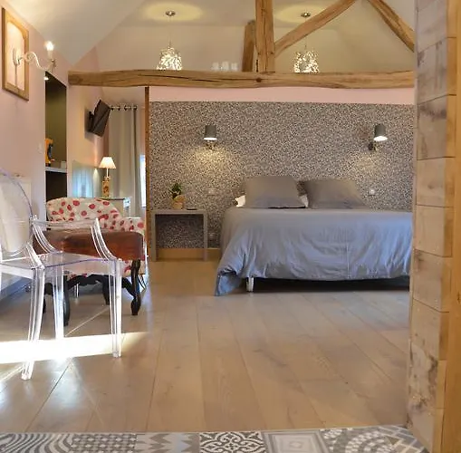 La Des Chouettes Bed & Breakfast