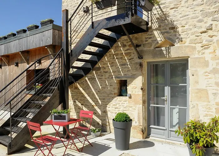 La Des Chouettes Bed & Breakfast